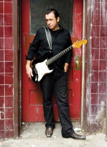 Tommy Castro & The Painkillers Bring “Closer To The Bone” Blues-Rock Fire to Music Box Supper Club on May 3